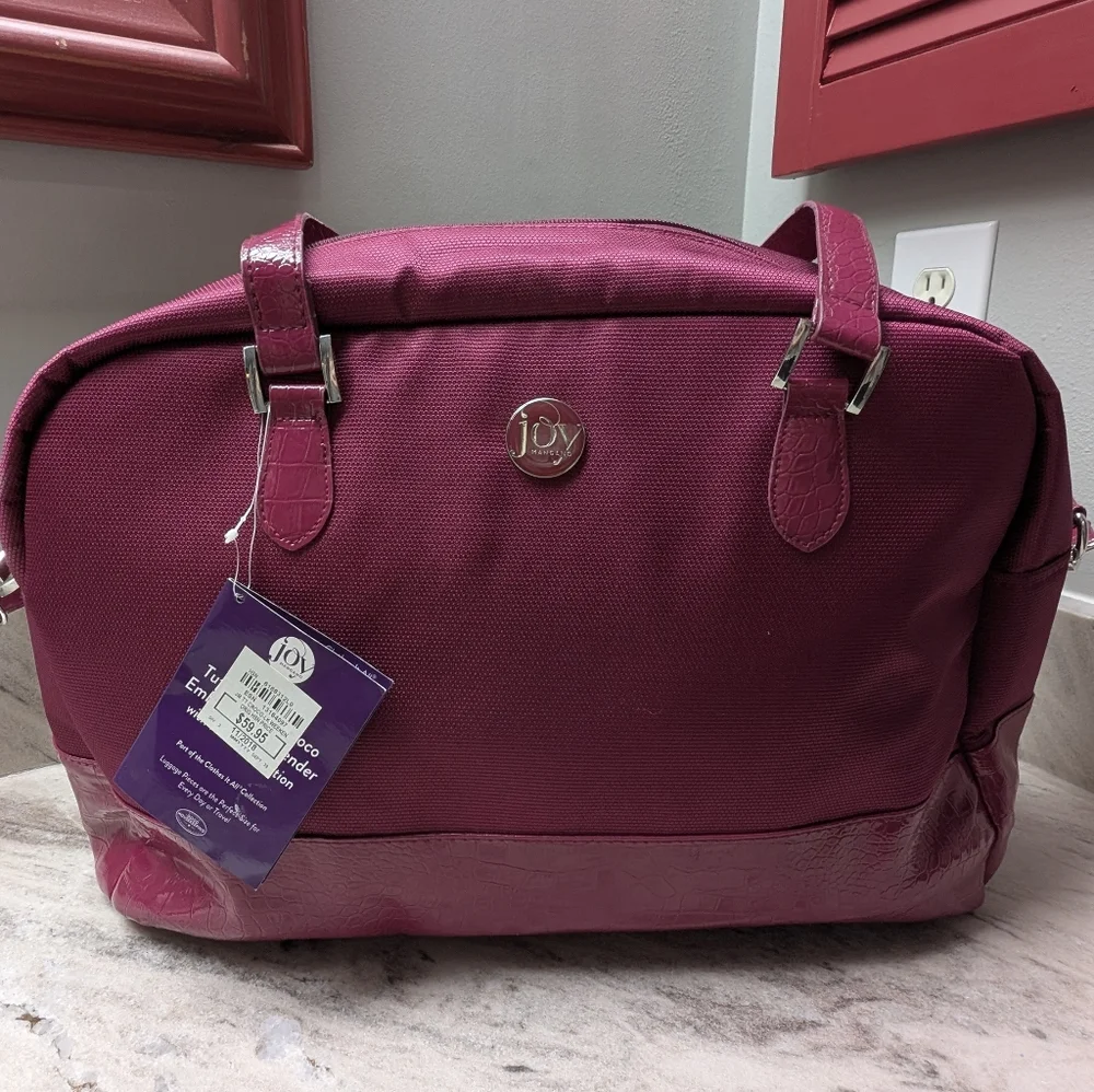 TuffTech & Croco Embossed Weekender - Picture 3 of 7